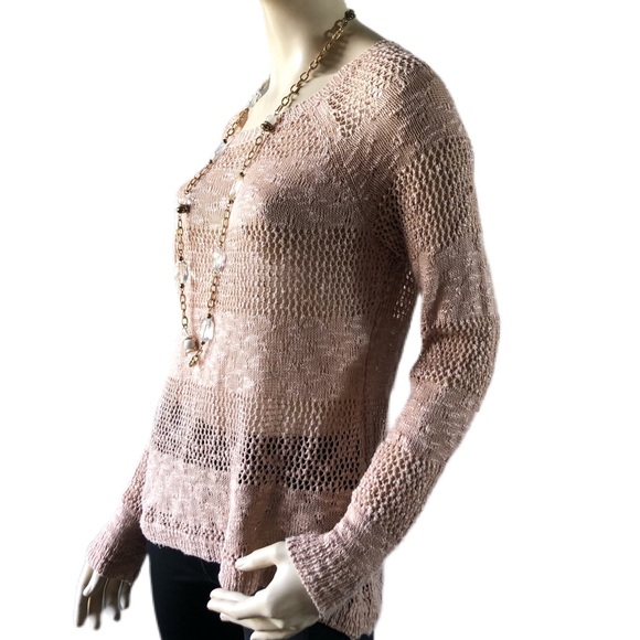 CHARMING CHARLIE CROCHET TOP - Picture 2 of 6